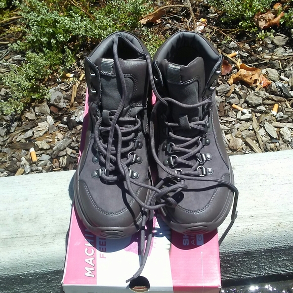 Women's boots - Picture 1 of 2